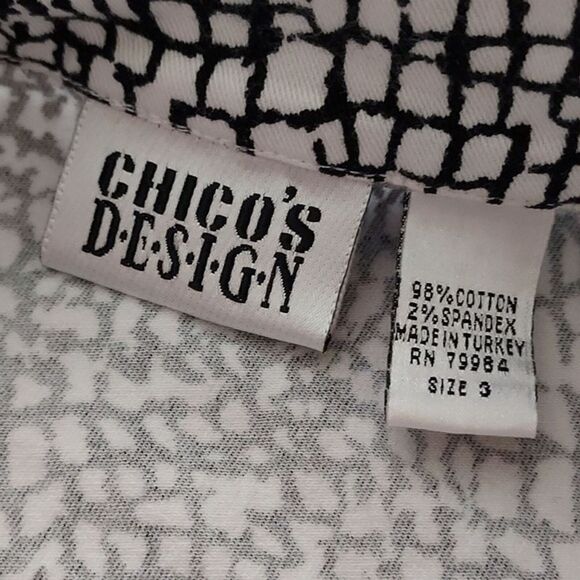 Chico's Design Women's 3 Lg Shacket Black White Animal Print Button Lightweight - Picture 8 of 11